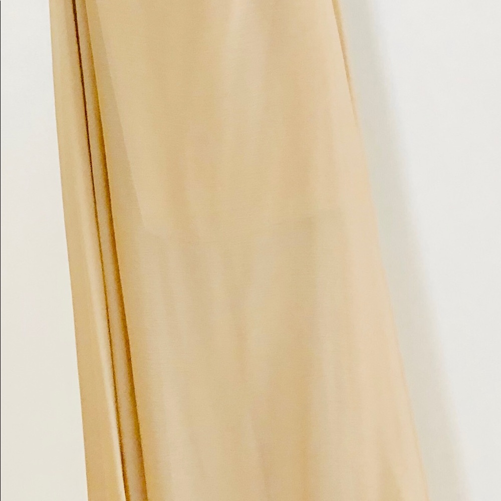 Dress - Picture 3 of 8
